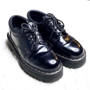 Dr. Martens Quad 8053
